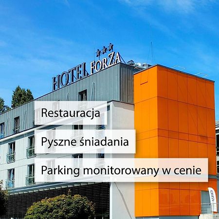 Hotel Forza Познань Экстерьер фото